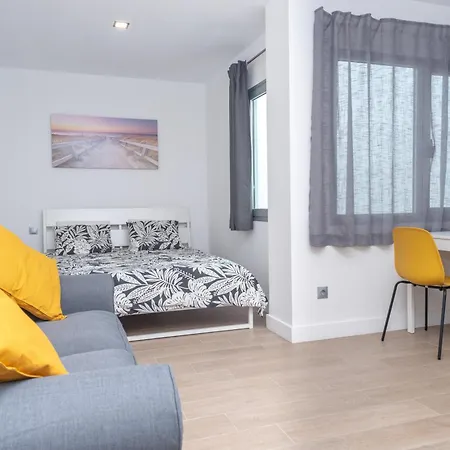 Estudio Con Balcon Playa Canteras
