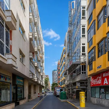 Guestready - Artiles Near Canteras Beach Lägenhet *